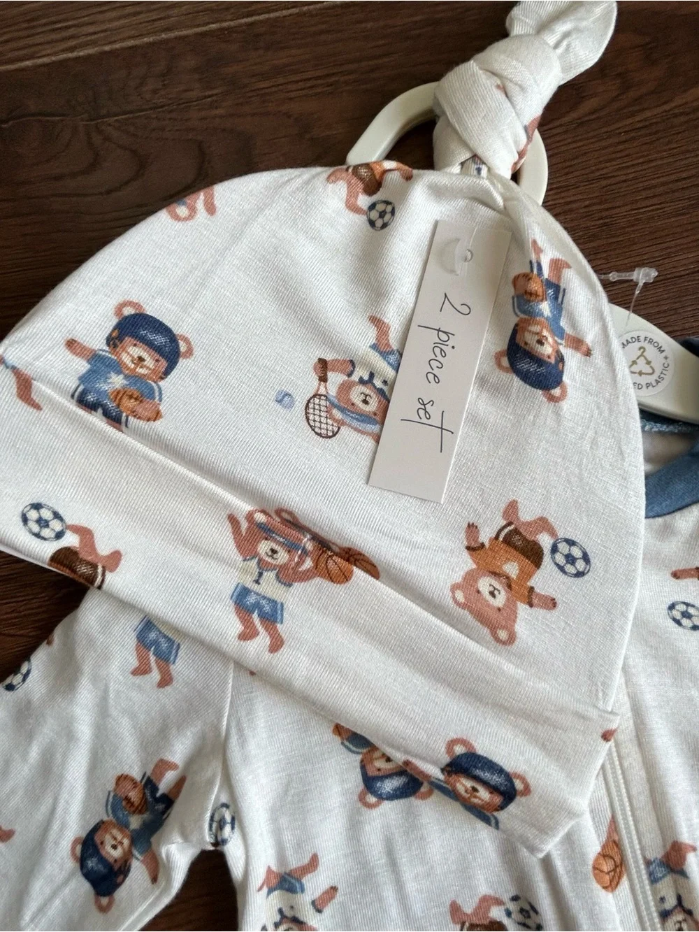 Milkberry bamboo footie